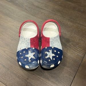 Crocs - Texas Flag Design